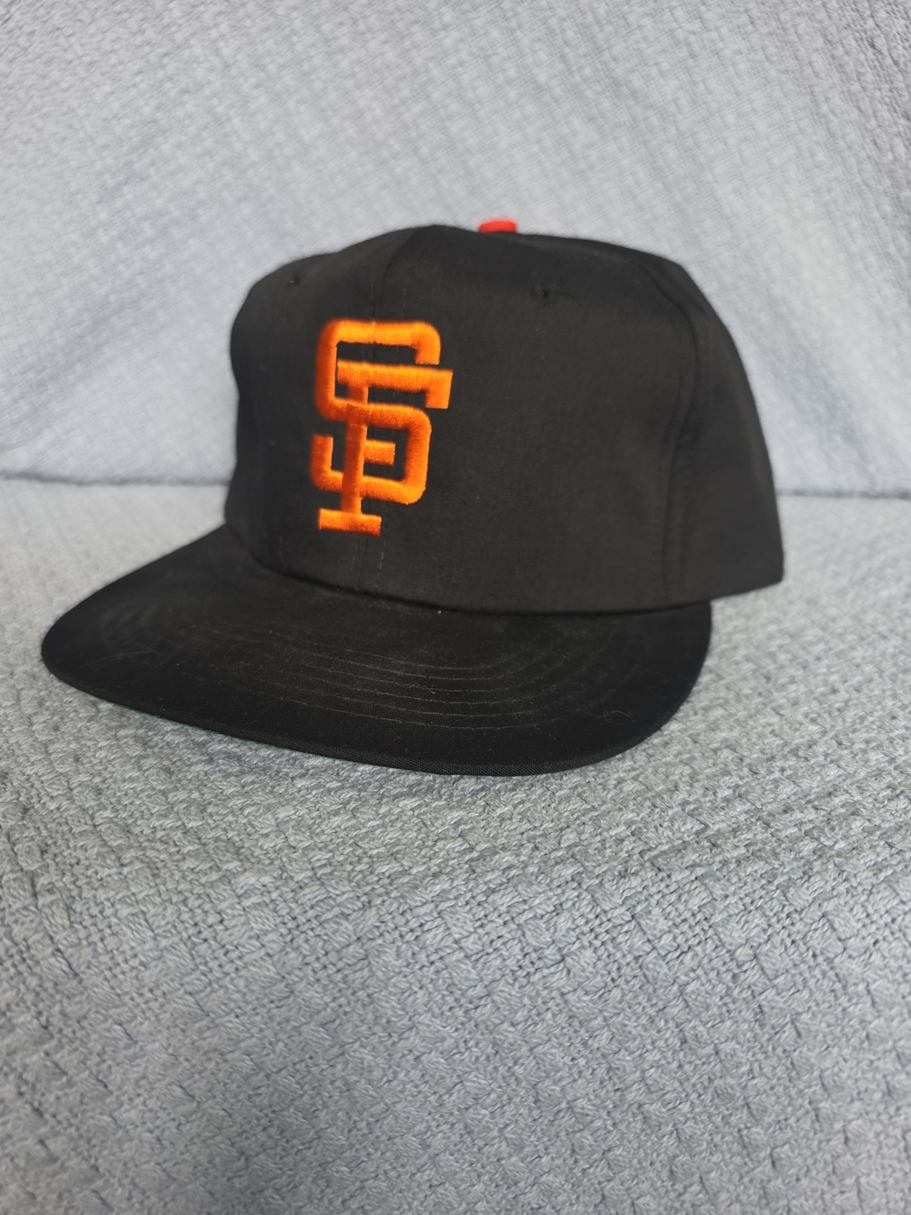 NWOT-Vintage SF Giants Snapback Black Baseball Cap MLB UII Made in China 80s 90s
